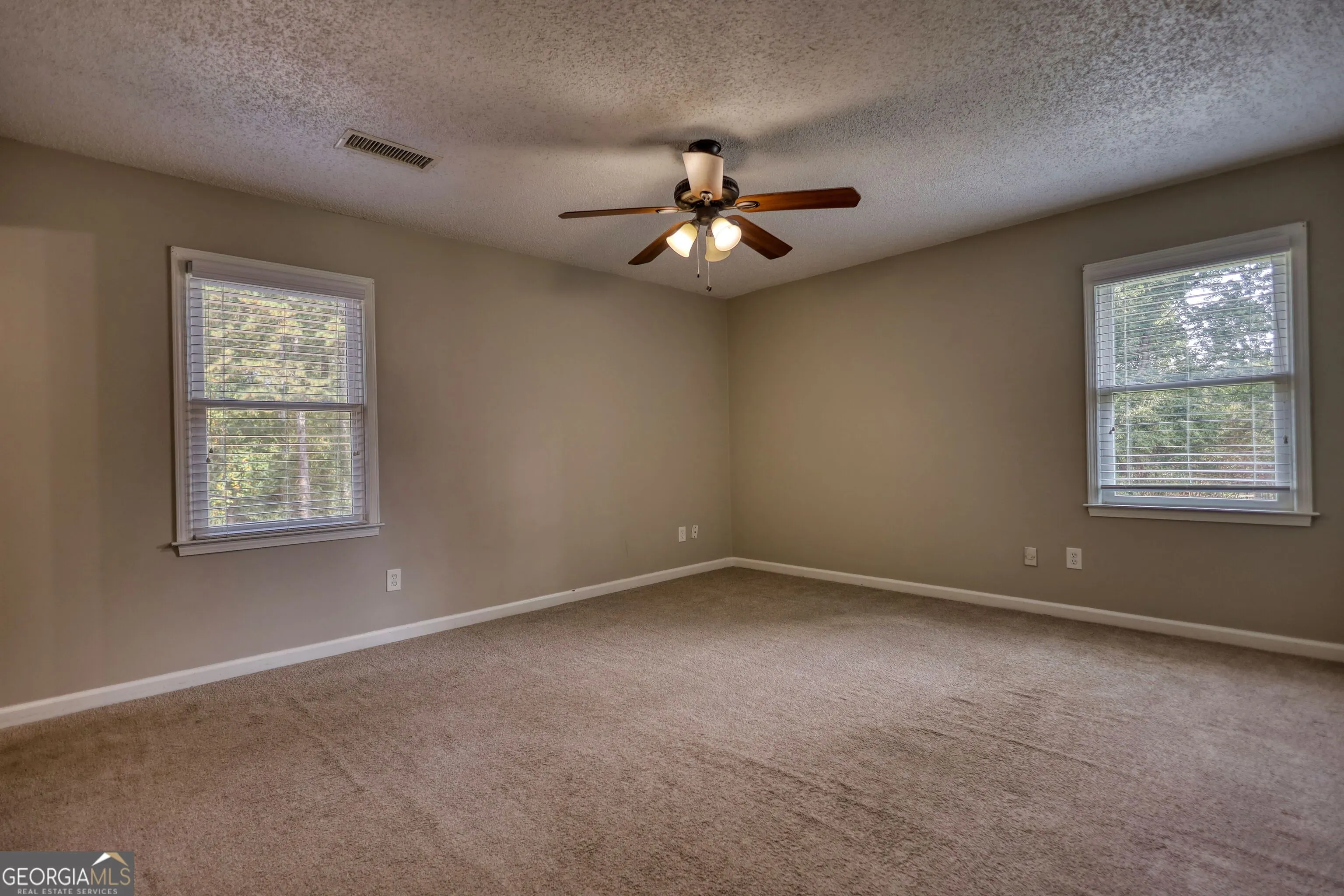 525 Ashwood Drive