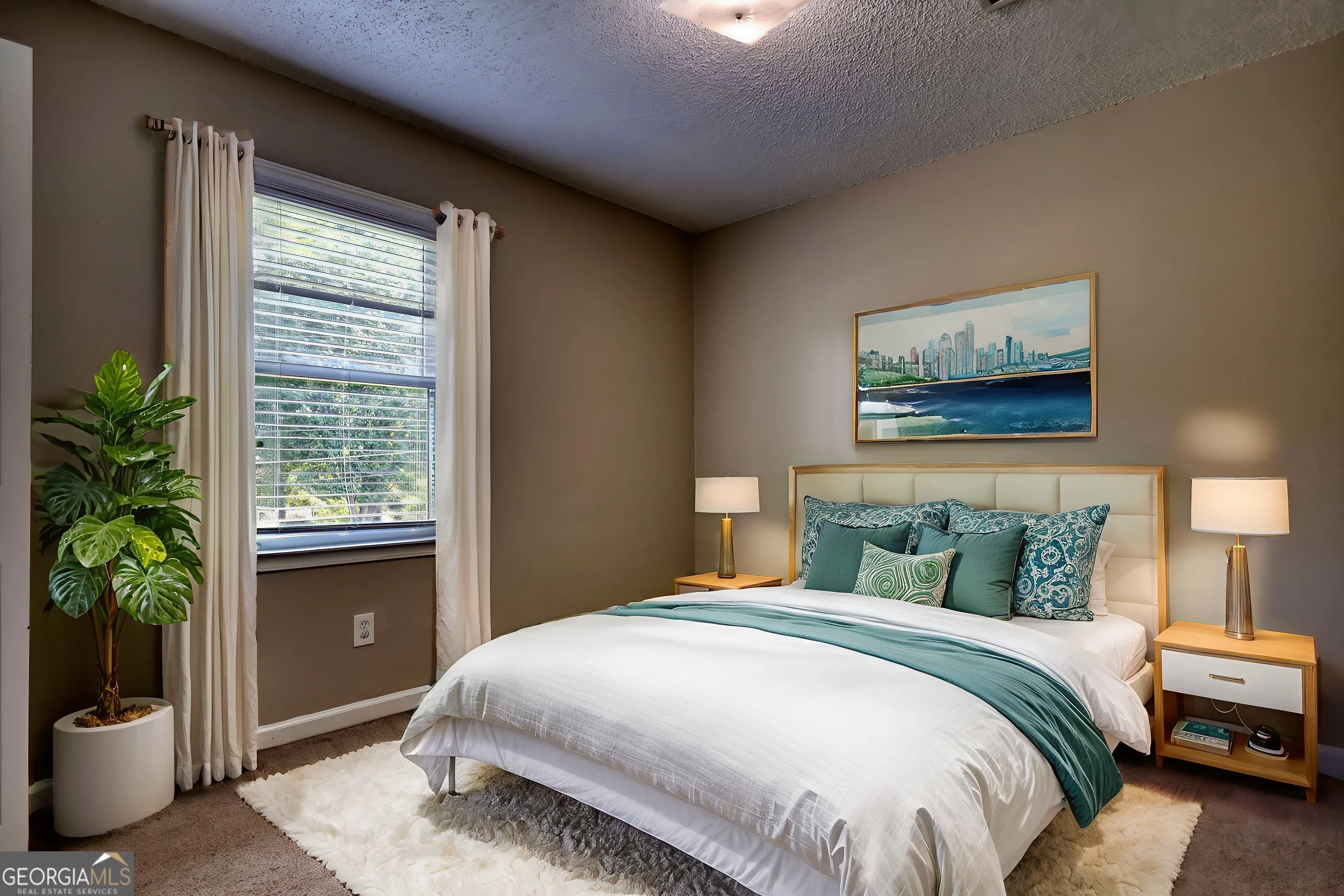 525 Ashwood Drive