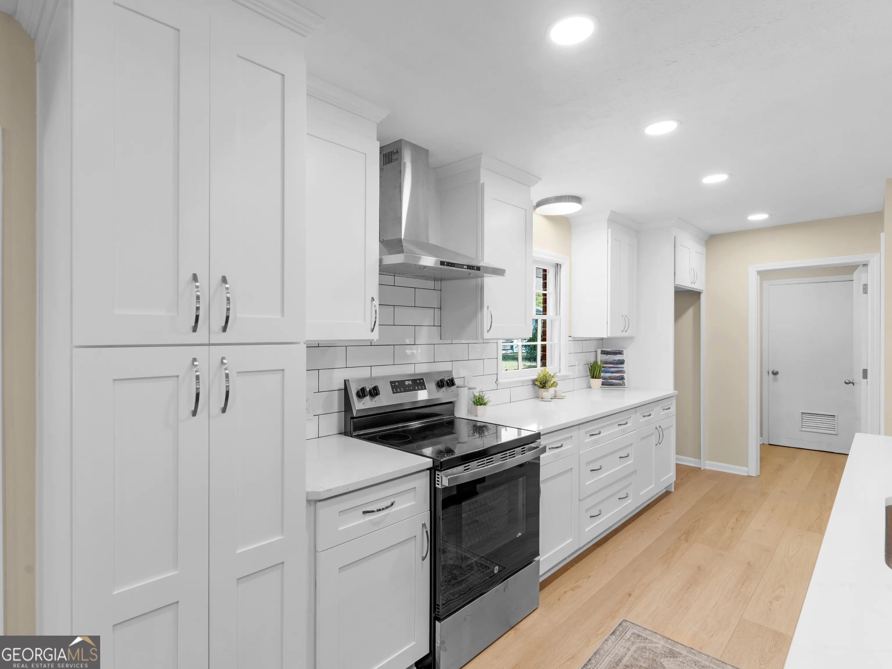813 Vineyard Road