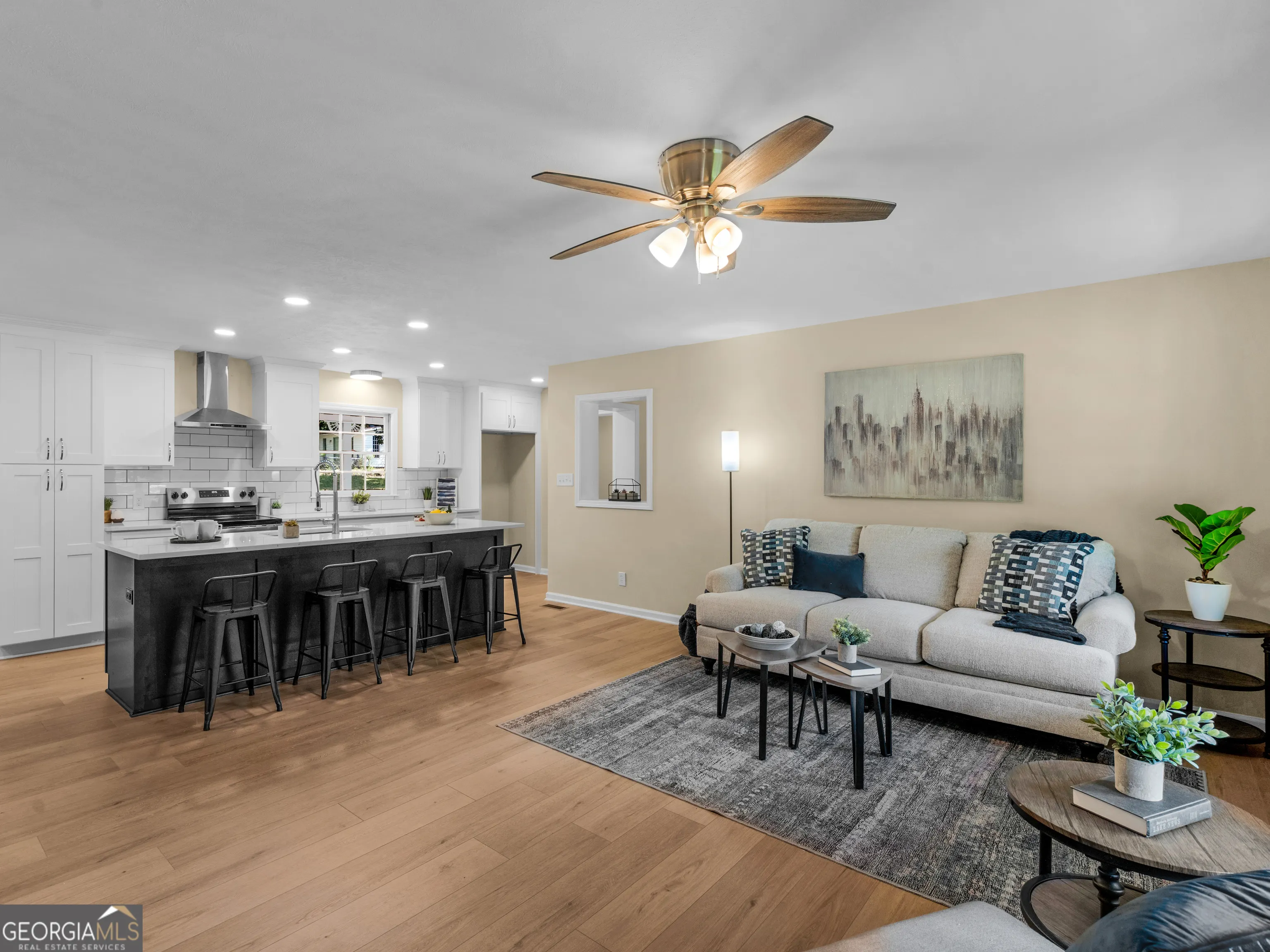 813 Vineyard Road