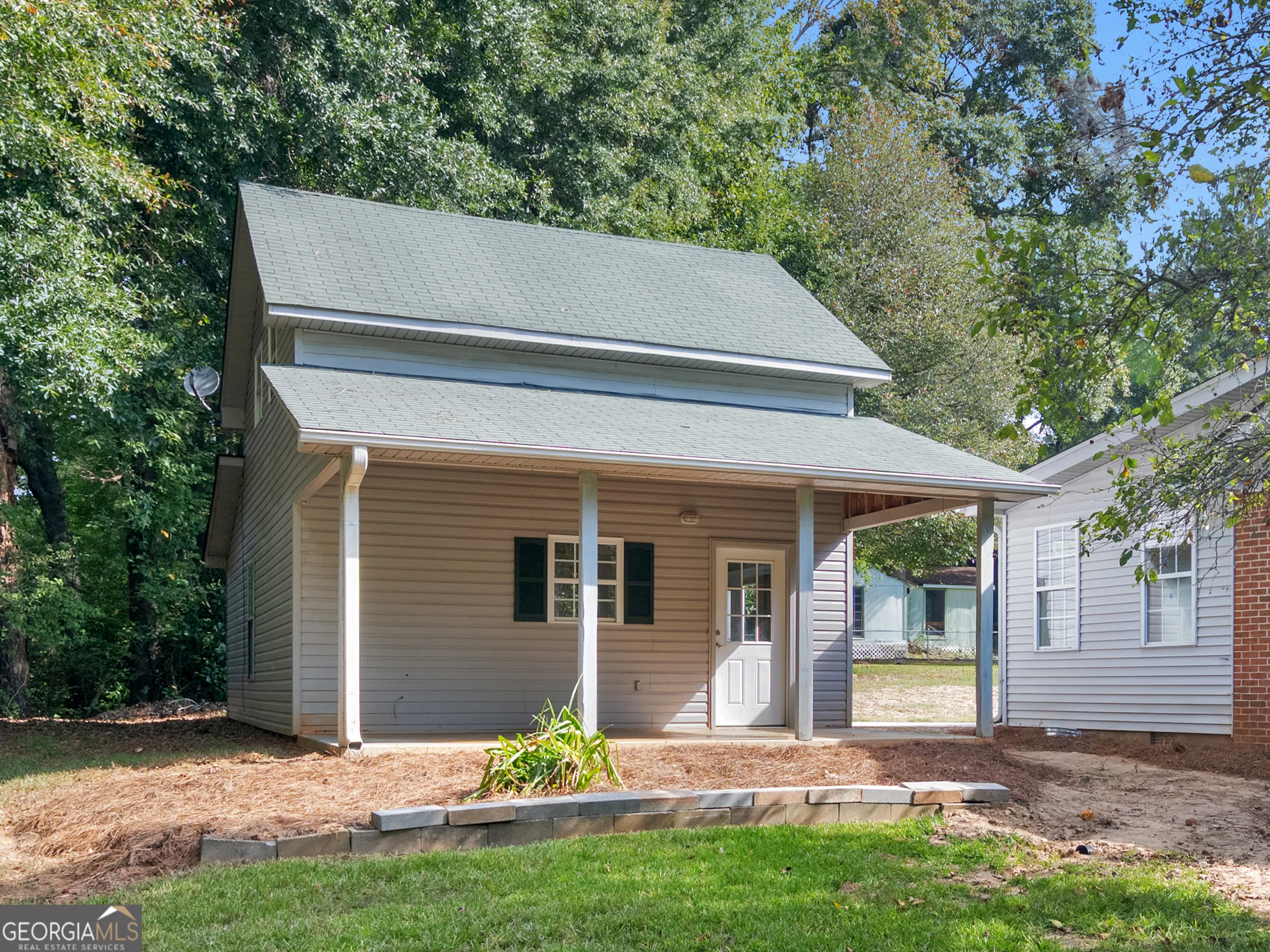 813 Vineyard Road