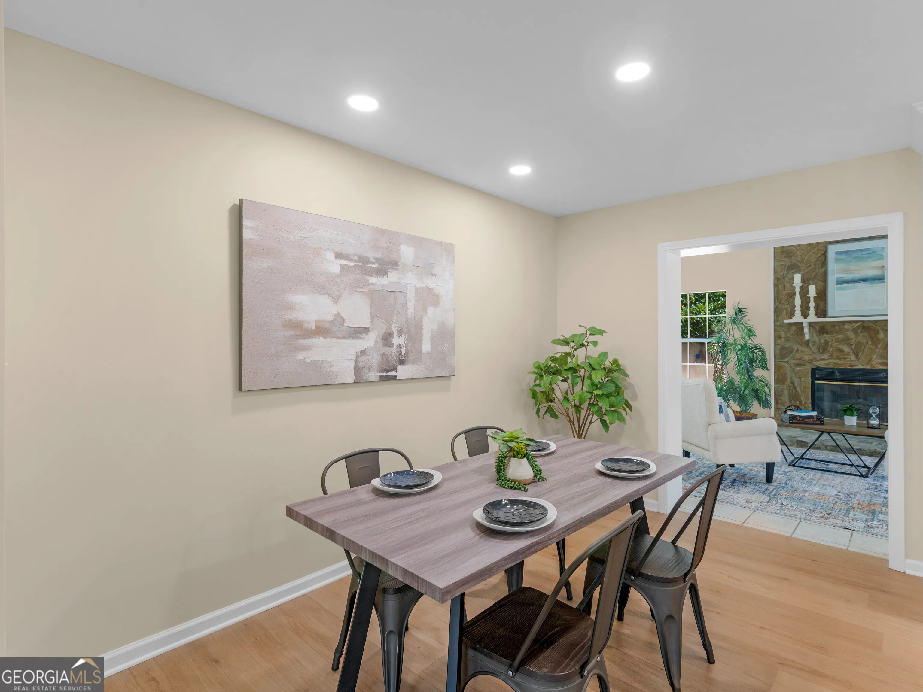 813 Vineyard Road