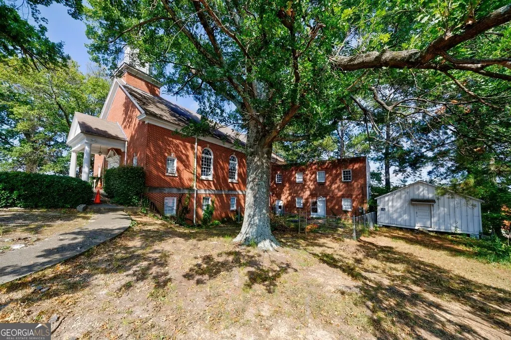 3593 Clairmont Road