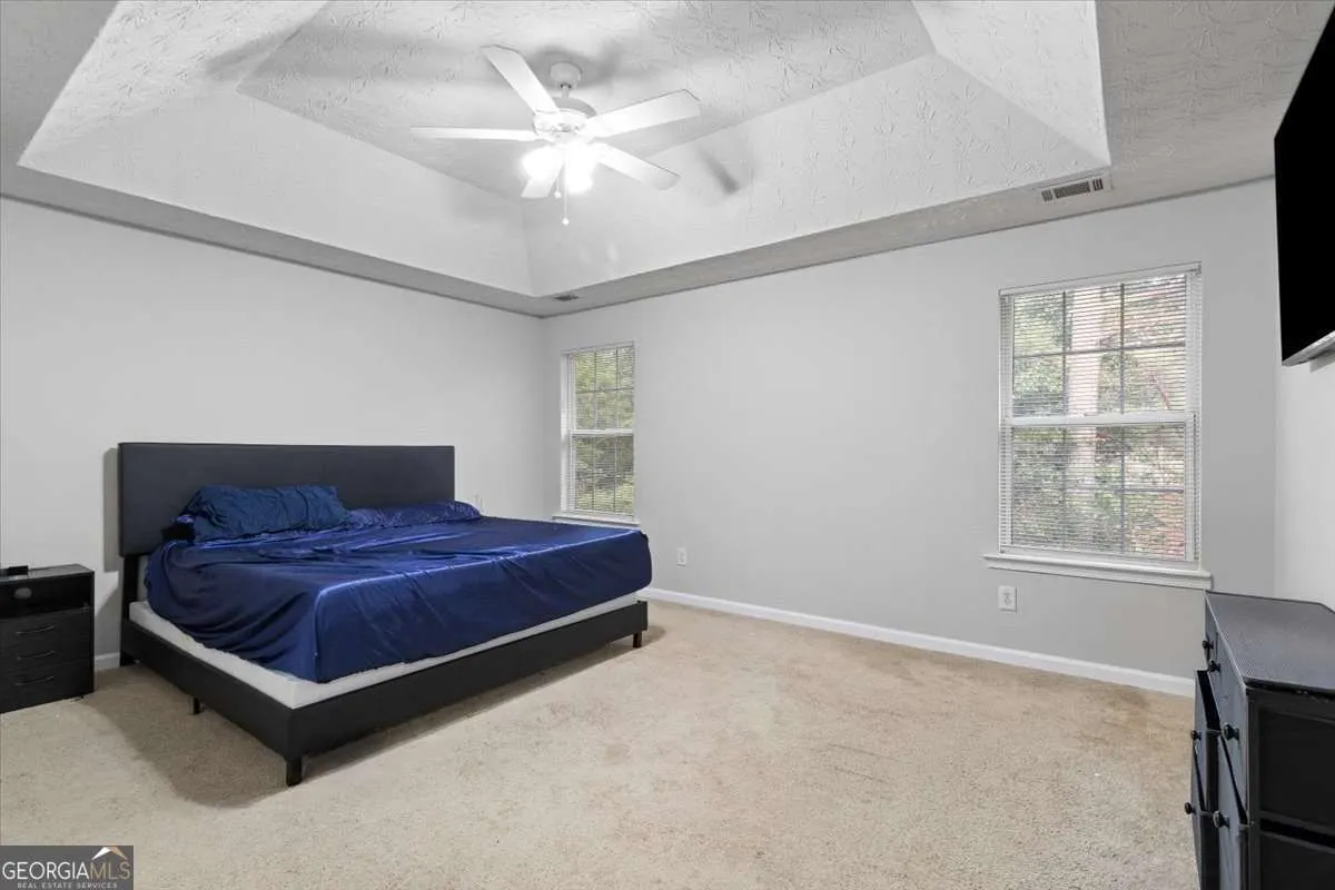 2628 ESSEX Court