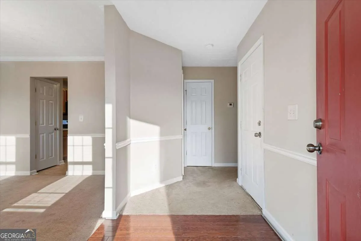 2628 ESSEX Court
