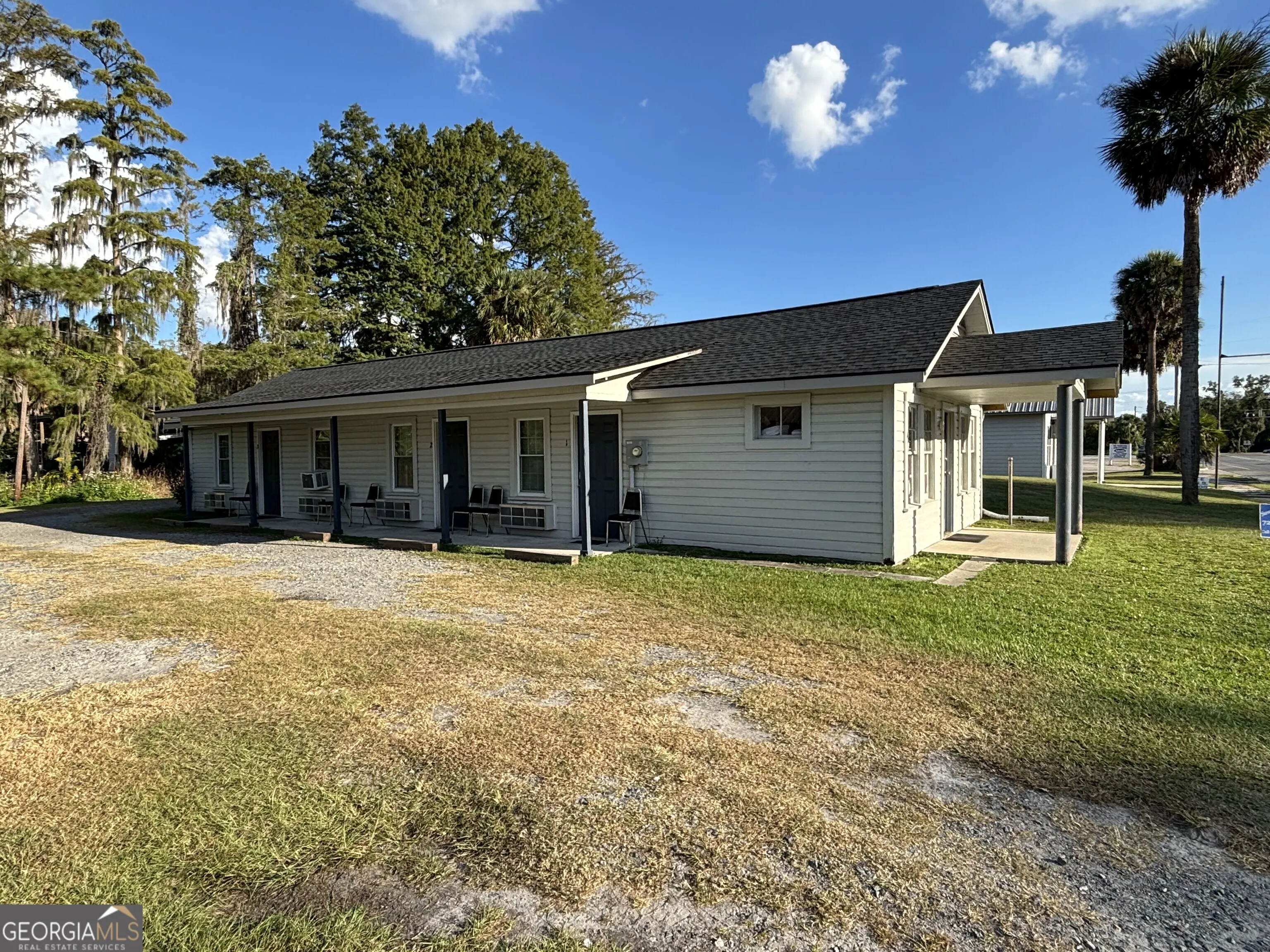 729 Highway 441
