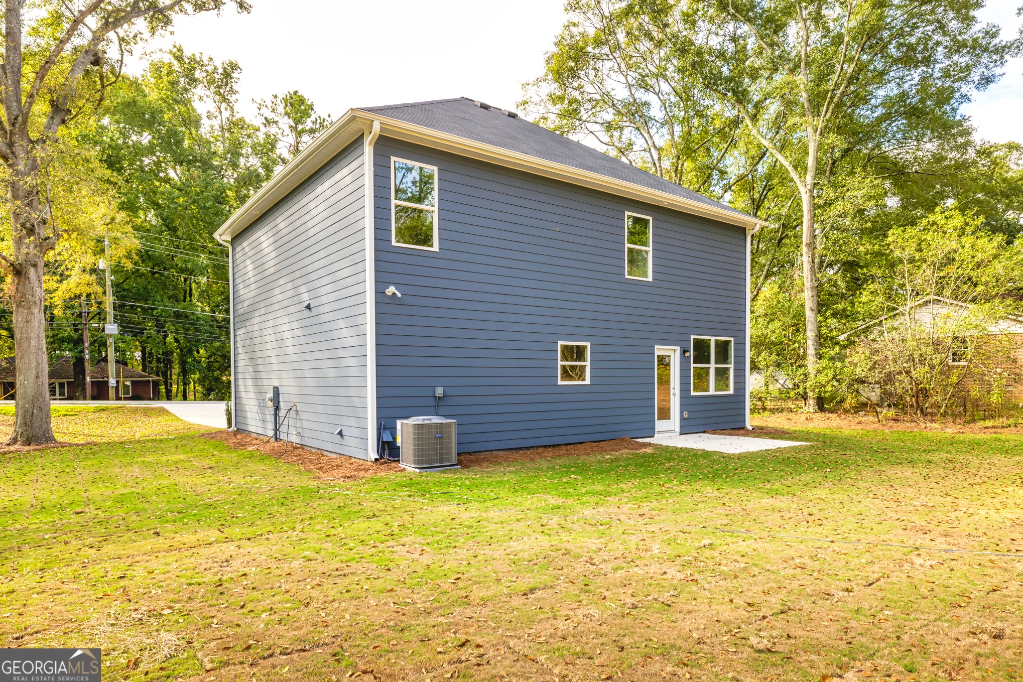 1169 W Poplar Street
