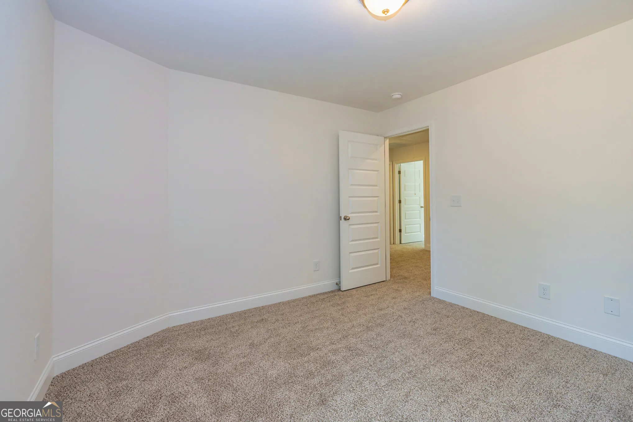 1169 W Poplar Street