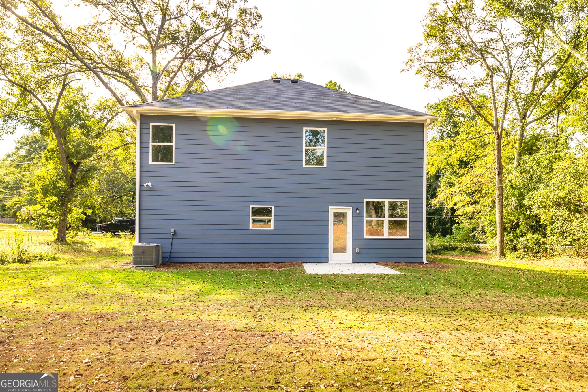 1169 W Poplar Street