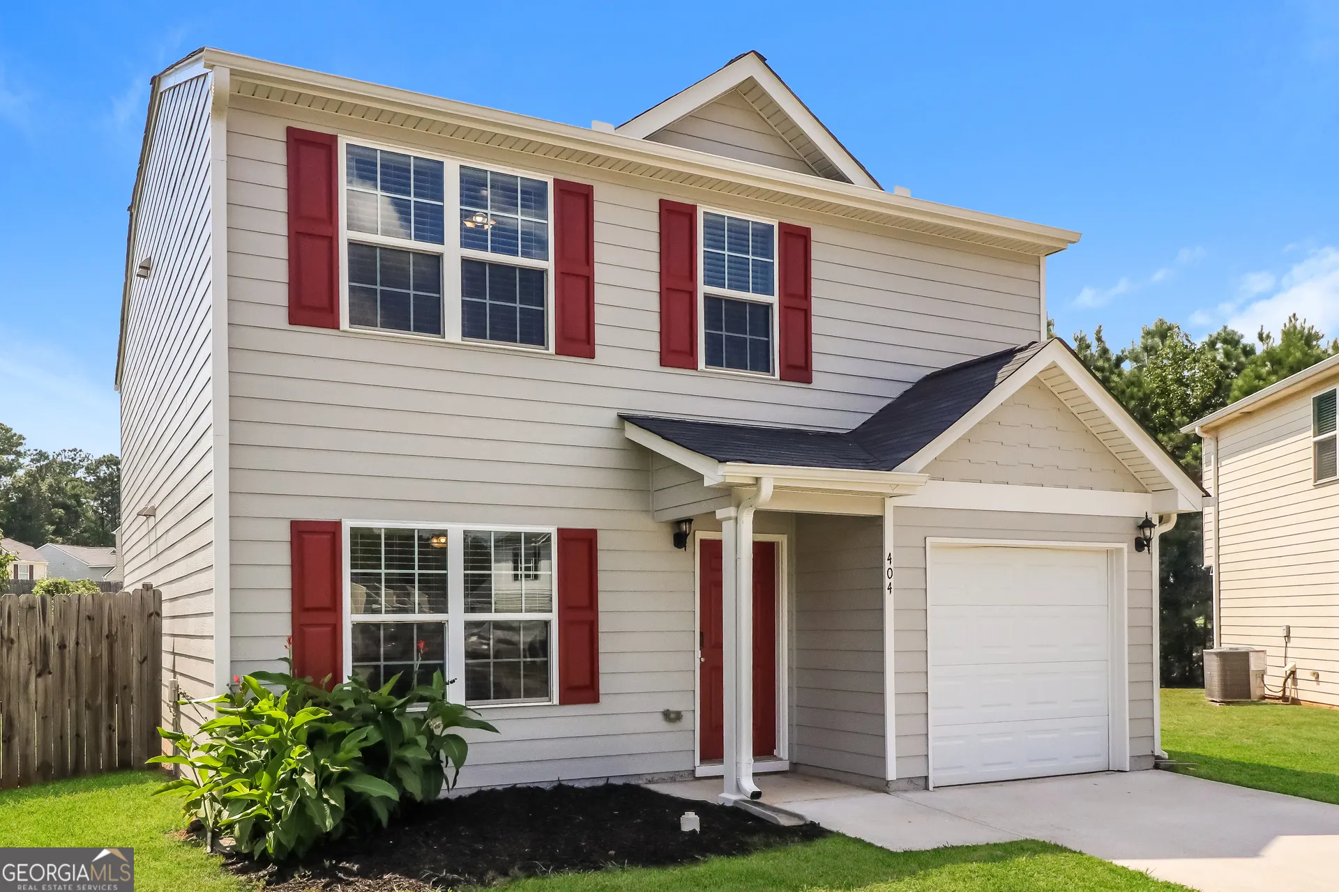 404 Scenic View Court
