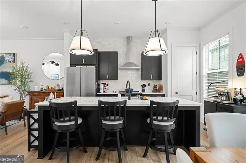 1328 Breezy SE