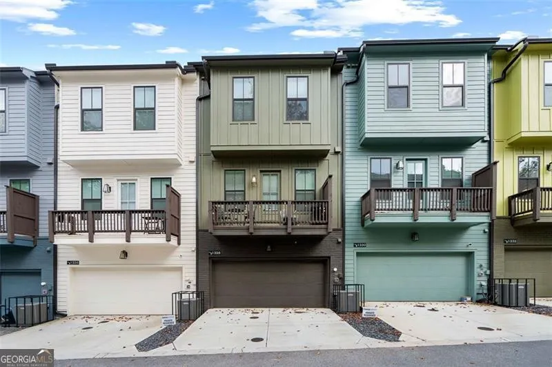 1328 Breezy SE