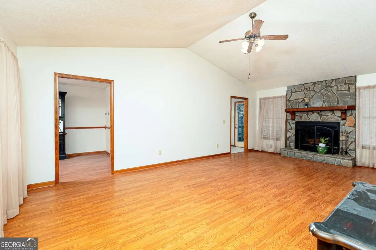 4804 Norma Lane