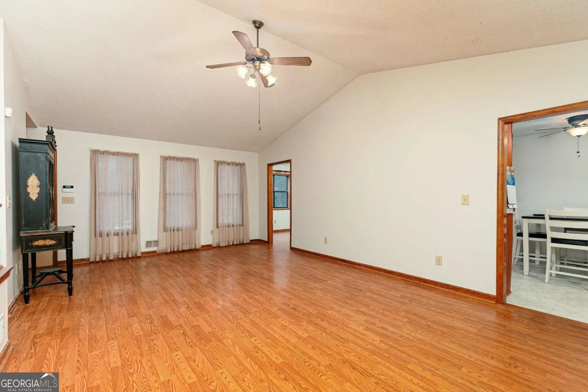 4804 Norma Lane