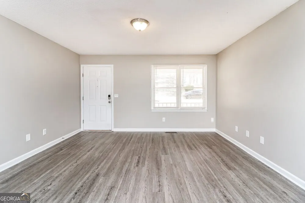 56 Habersham Circle NE