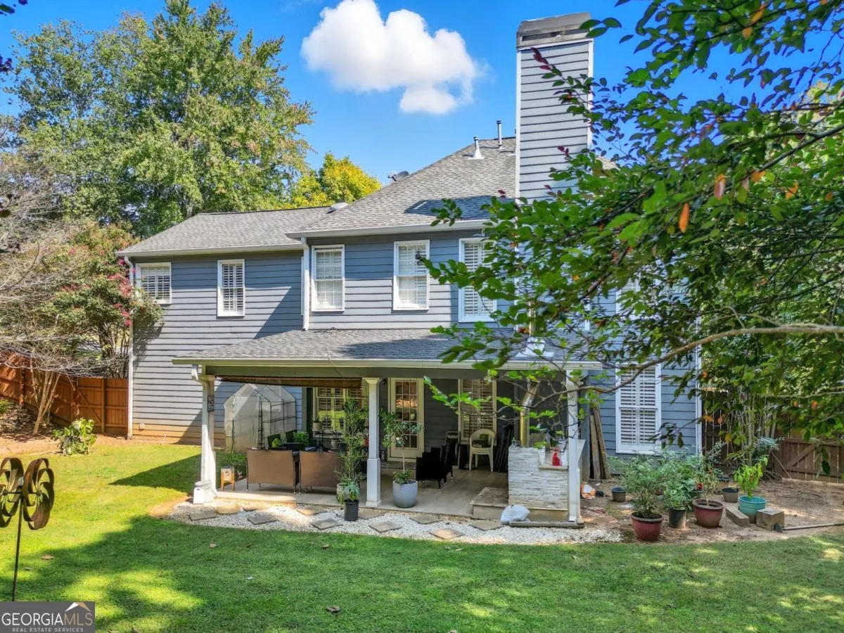 3147 Swallow Drive NE