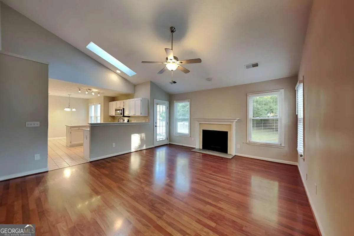 465 Mikasa Drive