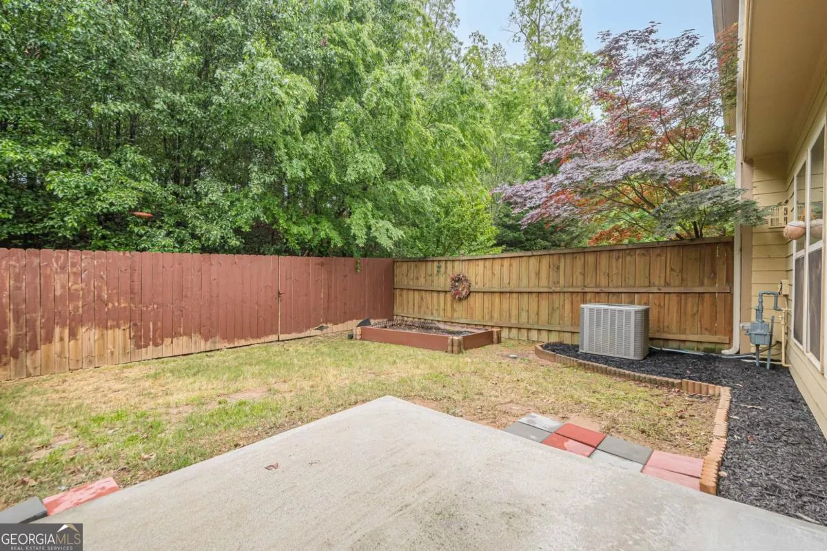 1425 Faircrest Lane