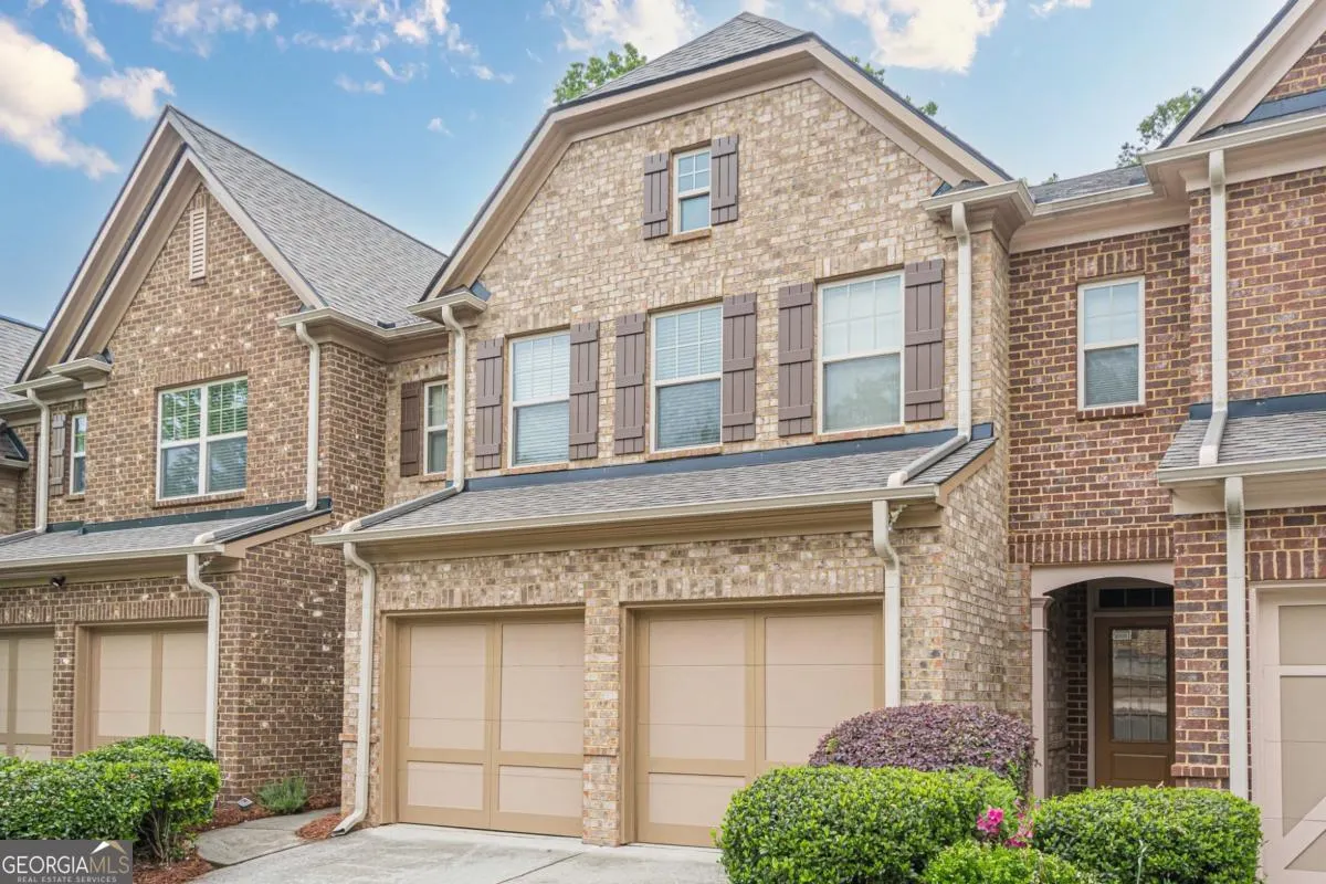 1425 Faircrest Lane