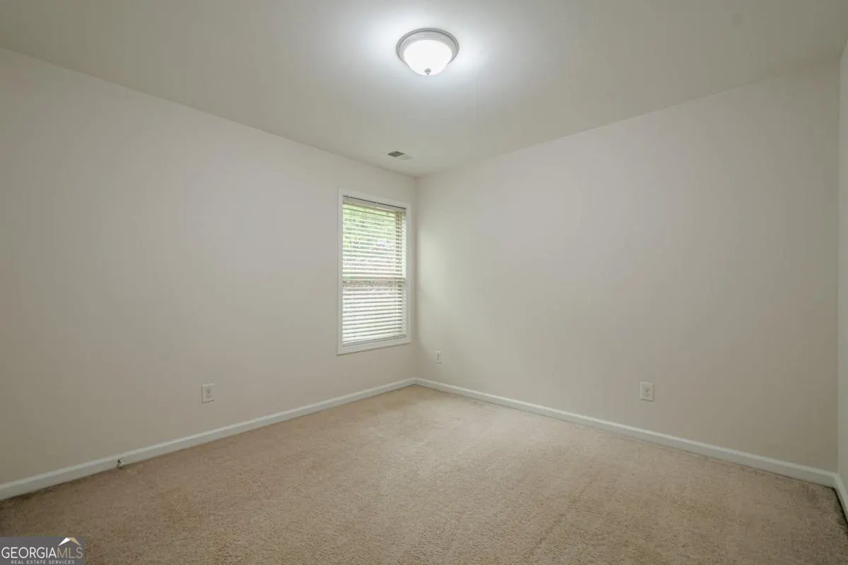 1425 Faircrest Lane