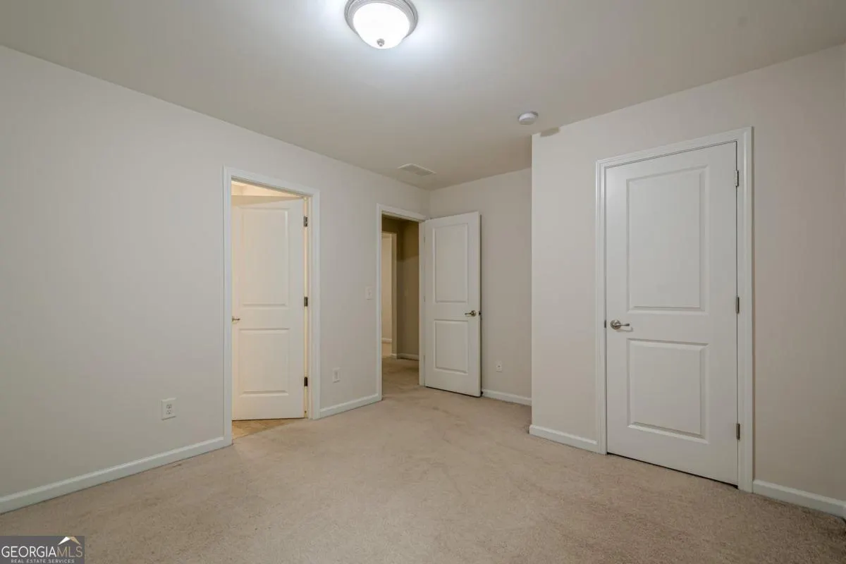 1425 Faircrest Lane