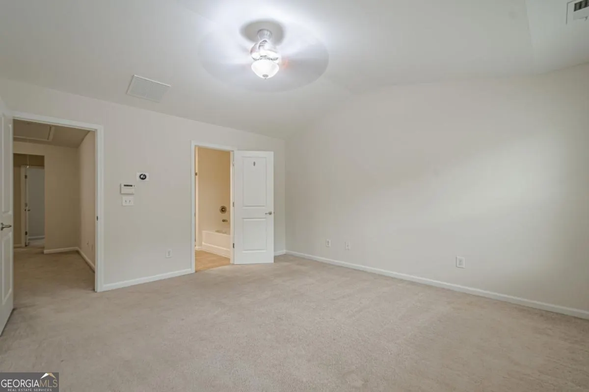 1425 Faircrest Lane