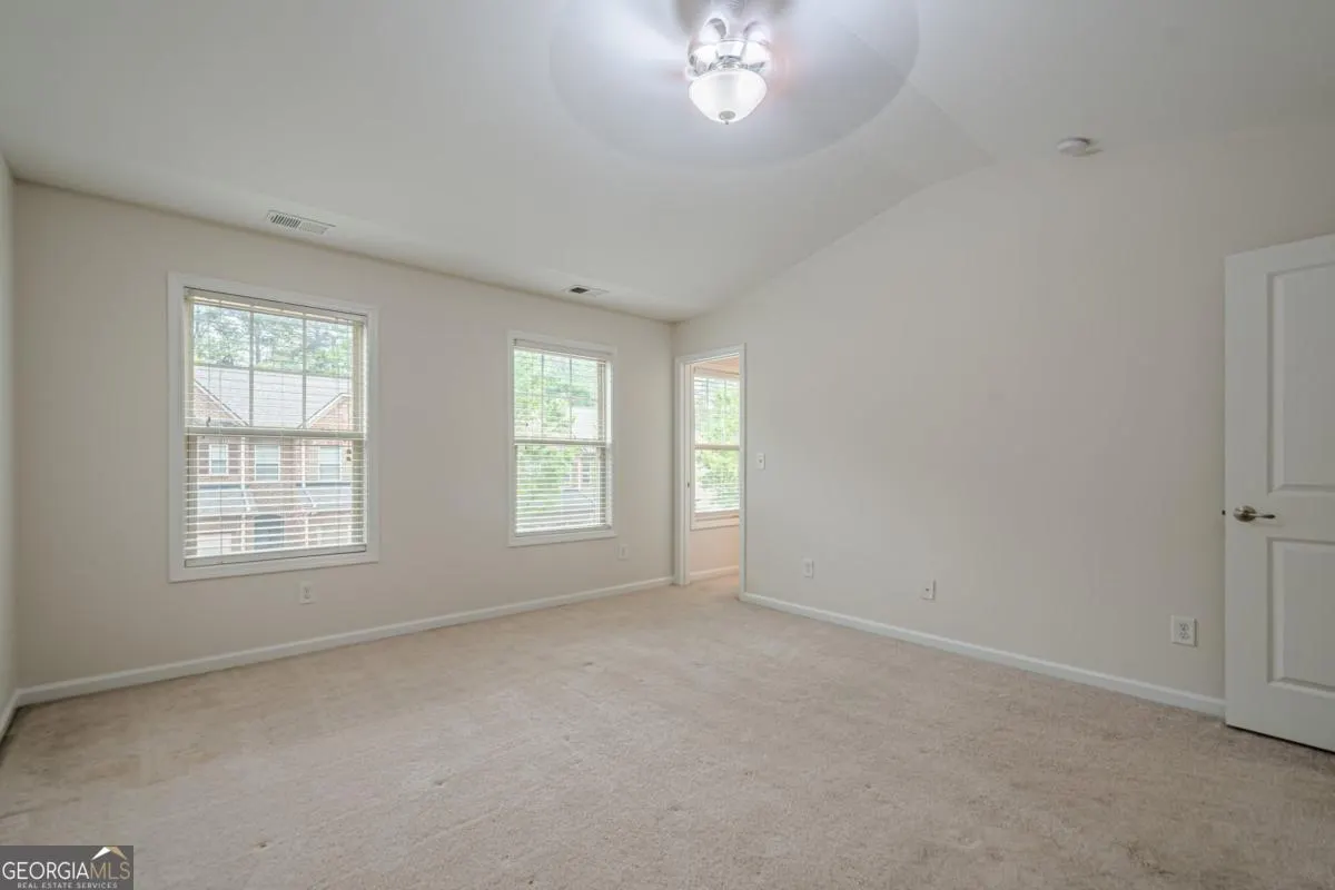 1425 Faircrest Lane