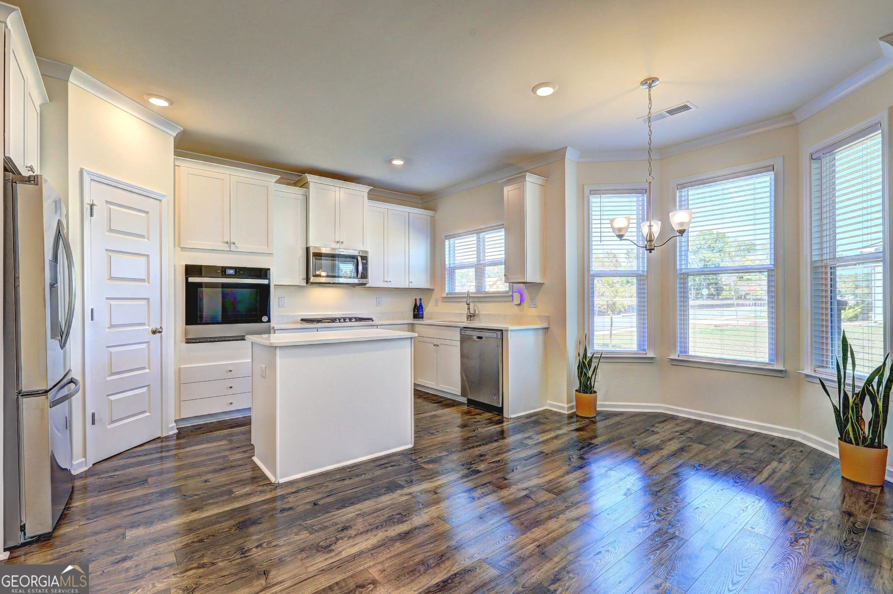 13806 Homer Lane