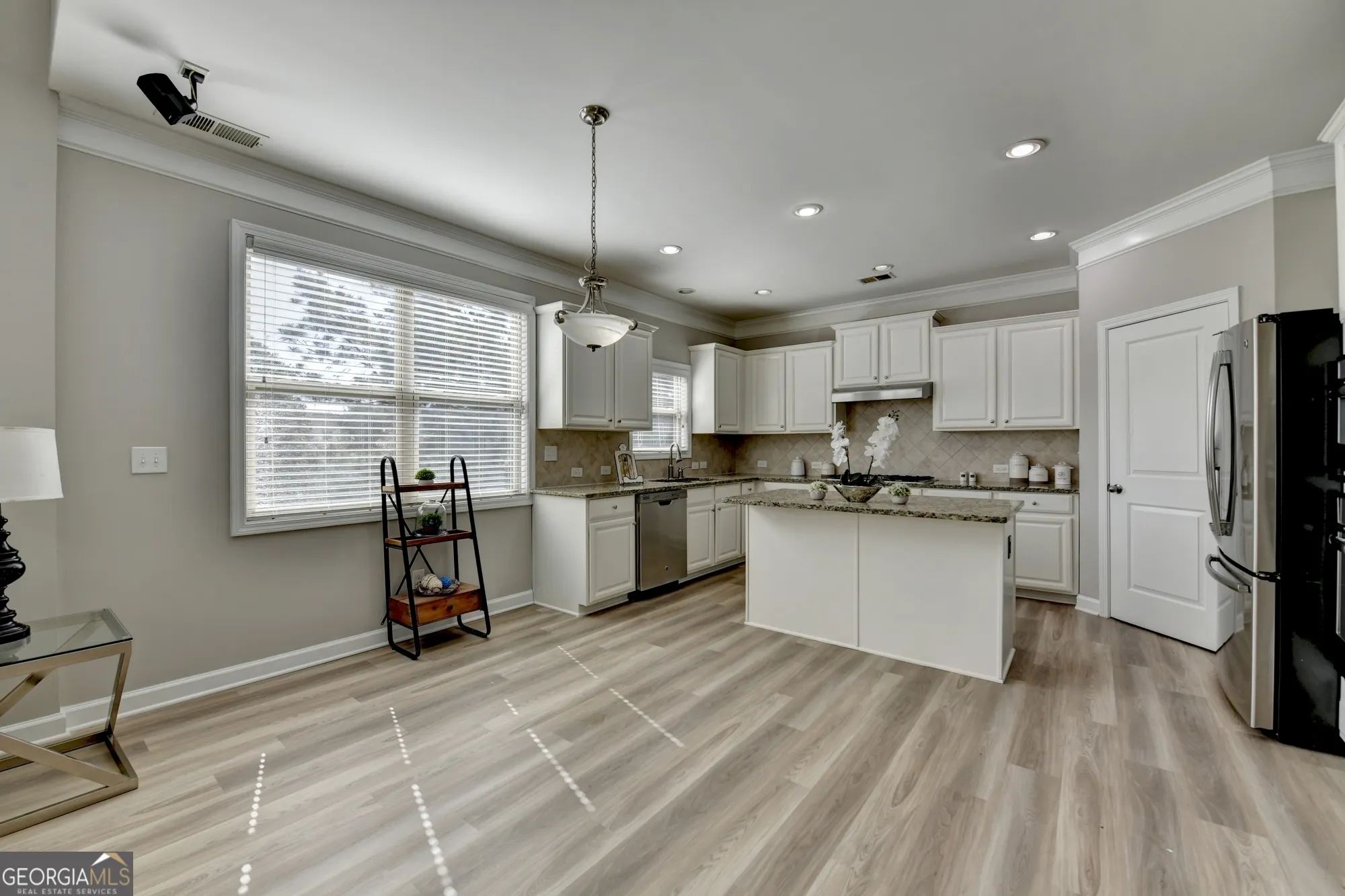 4060 BRUMBY Lane