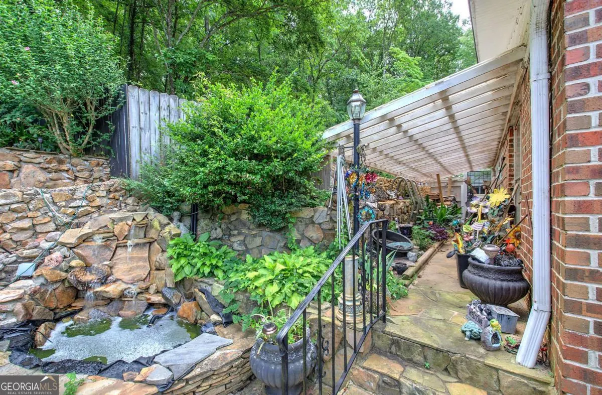 10 Oriole Drive
