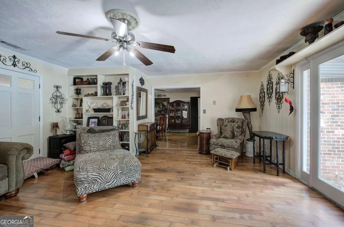10 Oriole Drive
