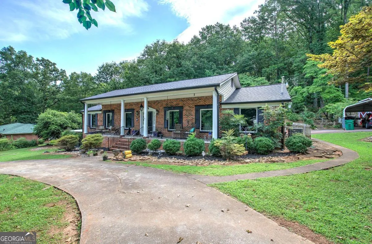 10 Oriole Drive