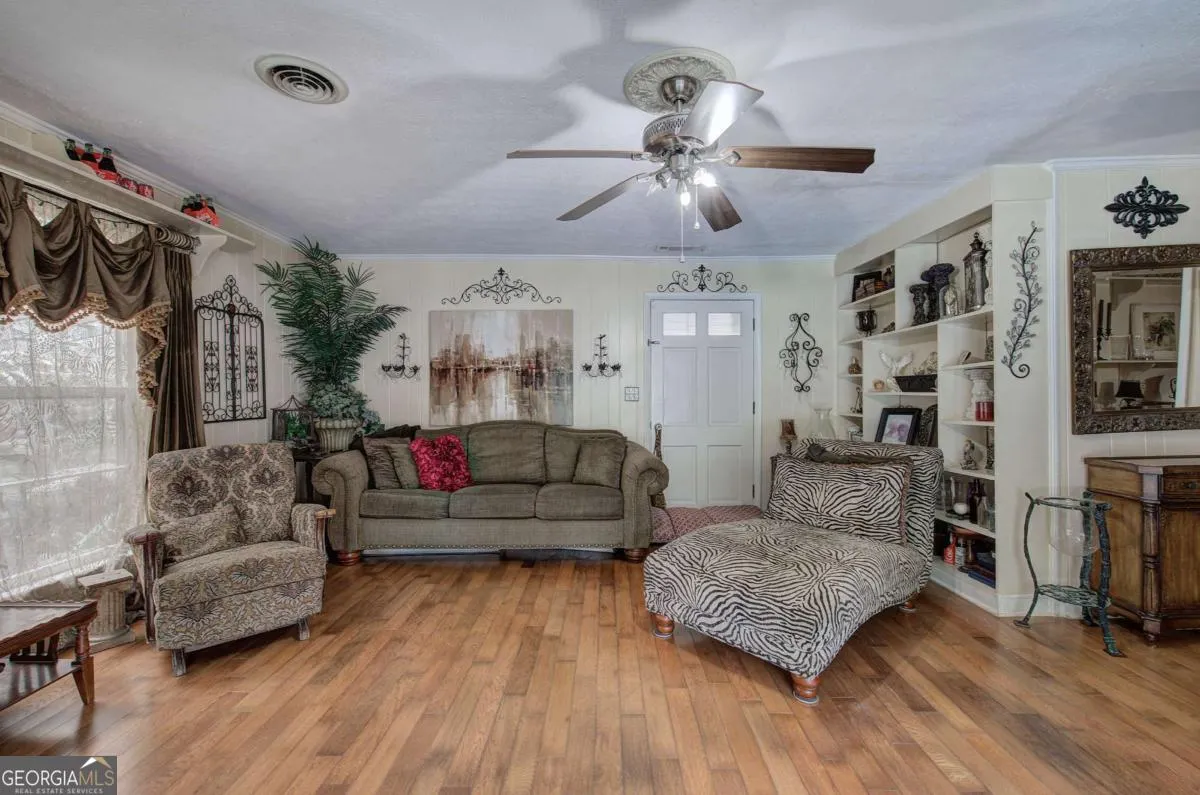 10 Oriole Drive