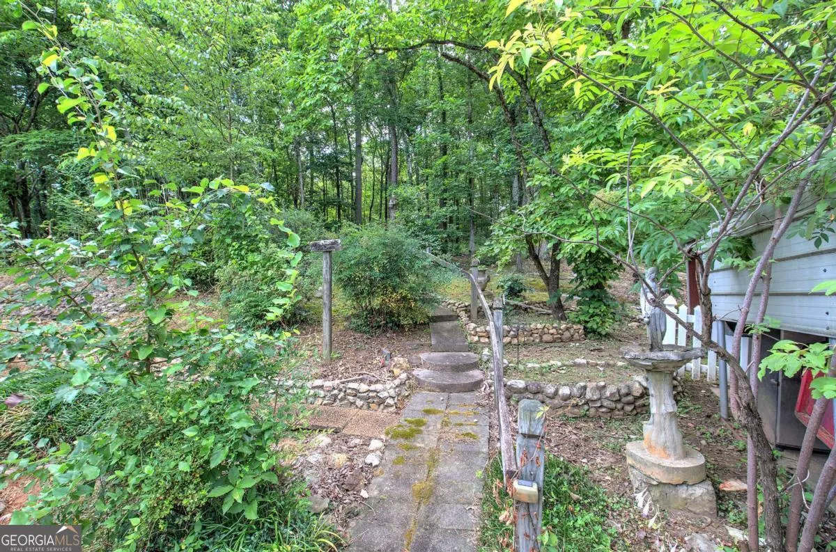 10 Oriole Drive