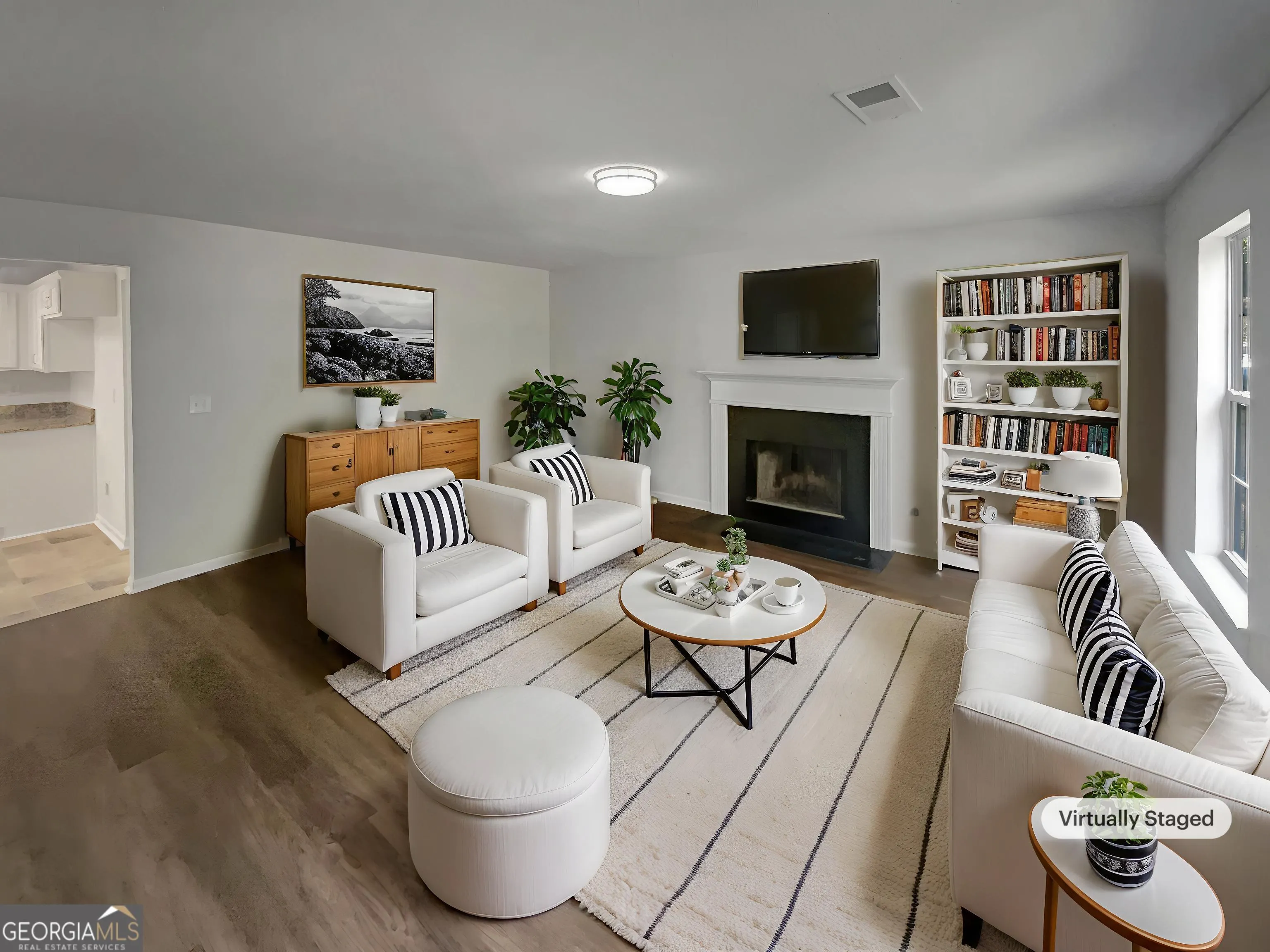 6590 Manor Creek Drive