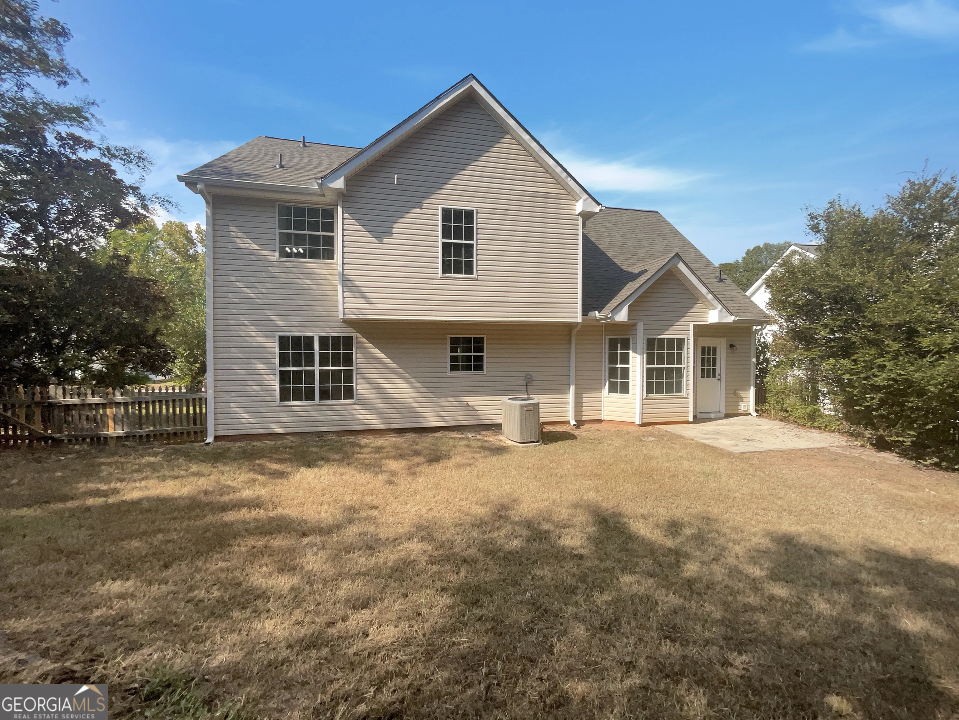6590 Manor Creek Drive