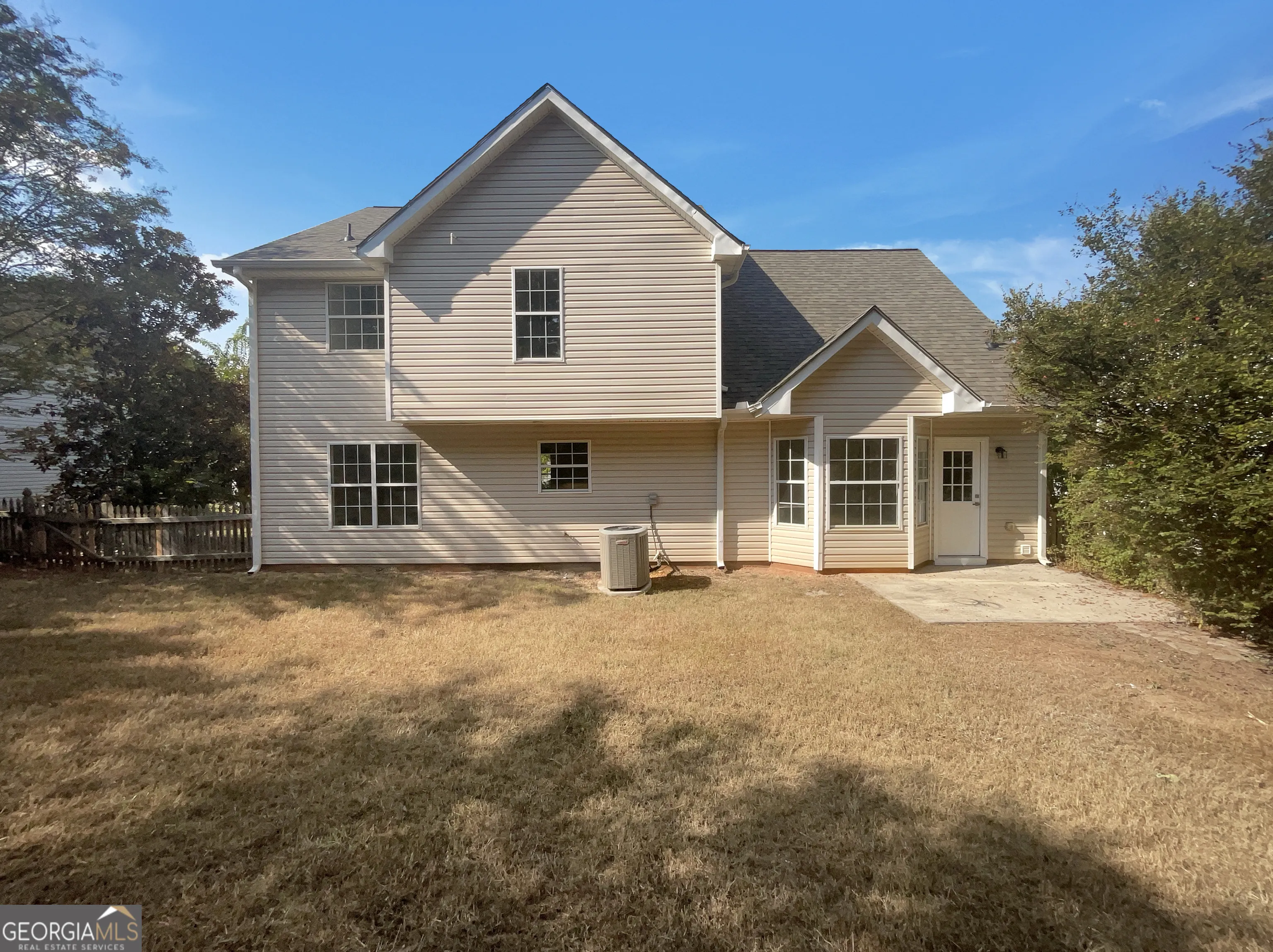 6590 Manor Creek Drive