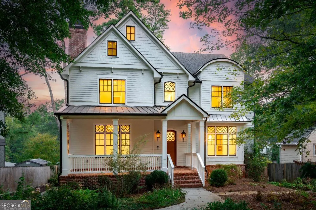 1271 Fenway Circle
