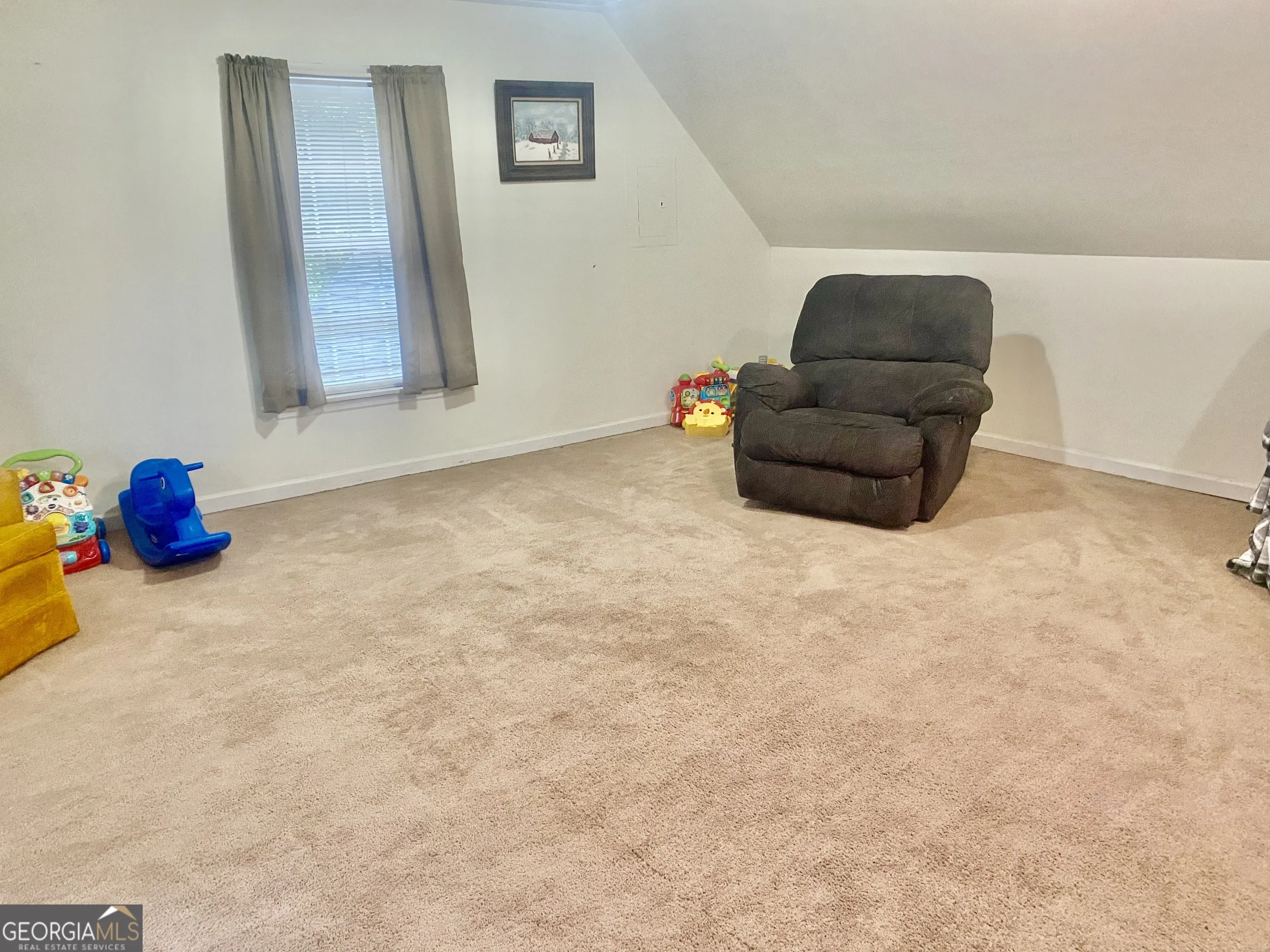 290 Poplar Creek Road