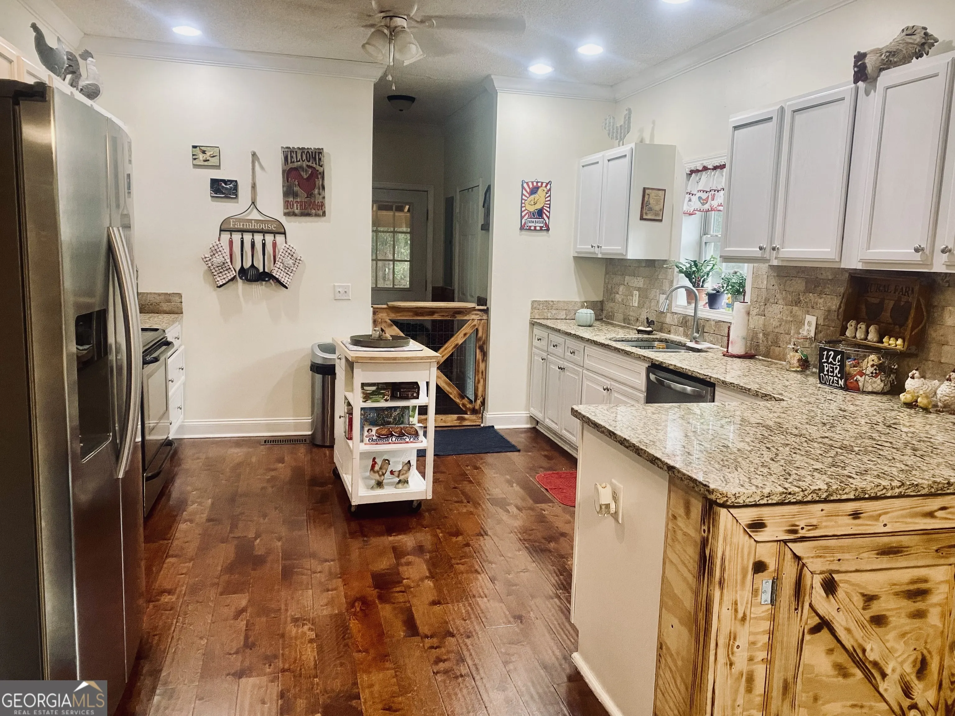 290 Poplar Creek Road