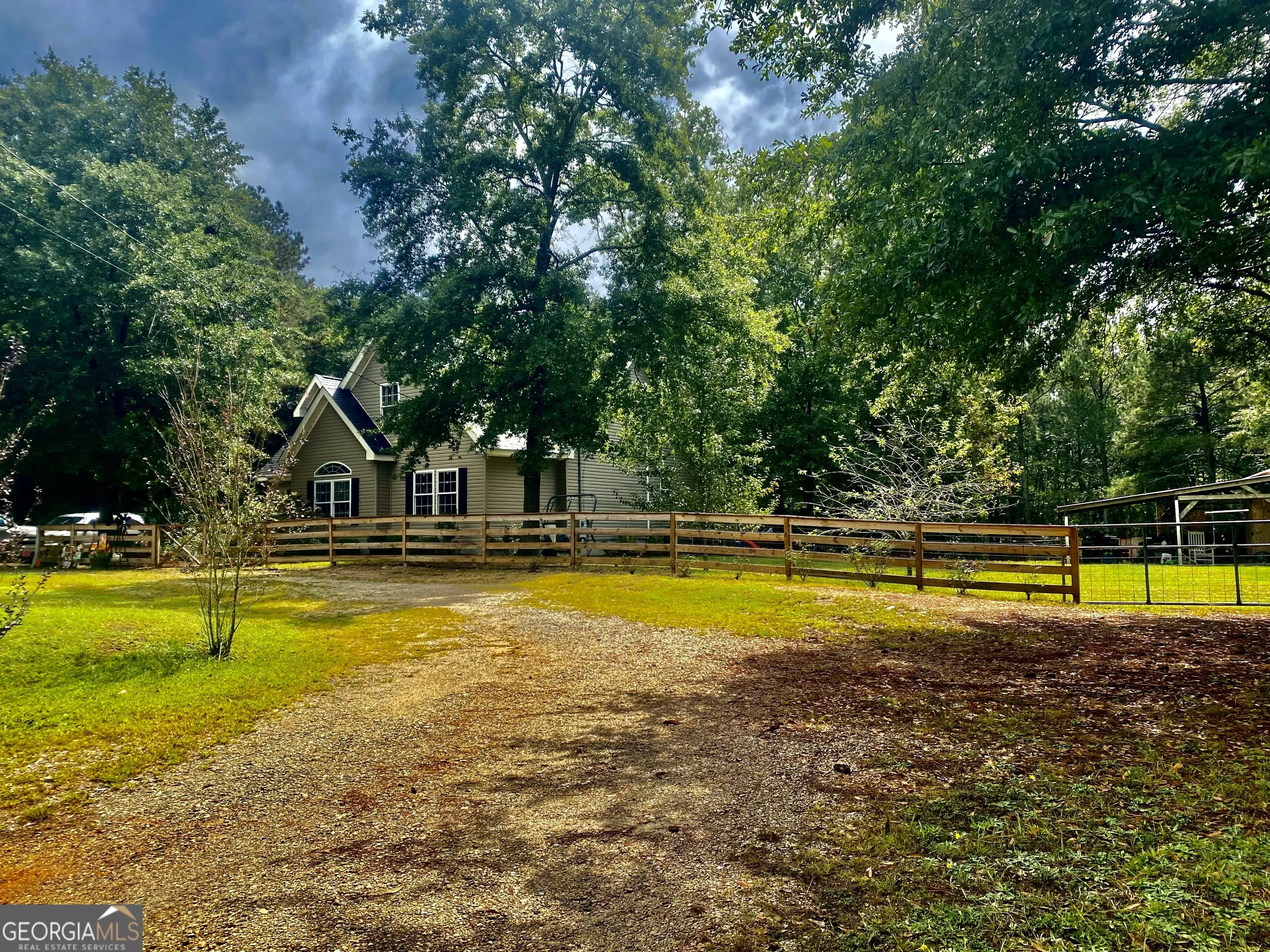 290 Poplar Creek Road