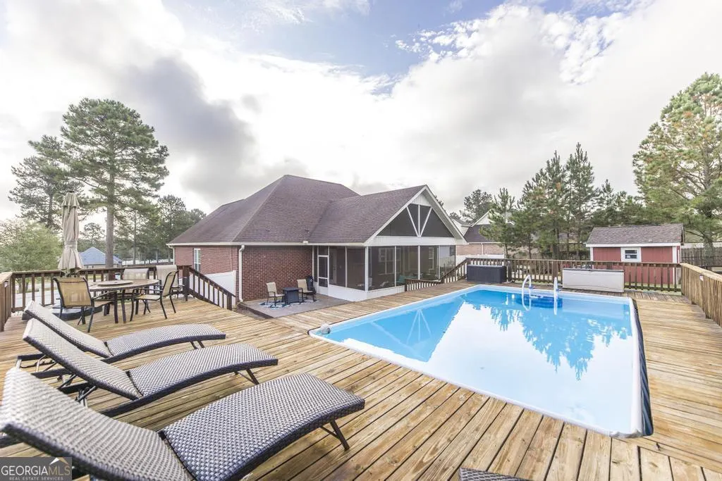 312 Buckskin Drive
