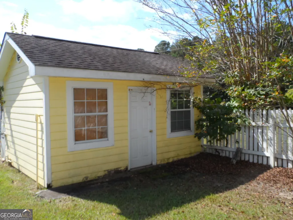 105 Sweet Briar Trail