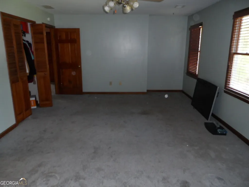 105 Sweet Briar Trail
