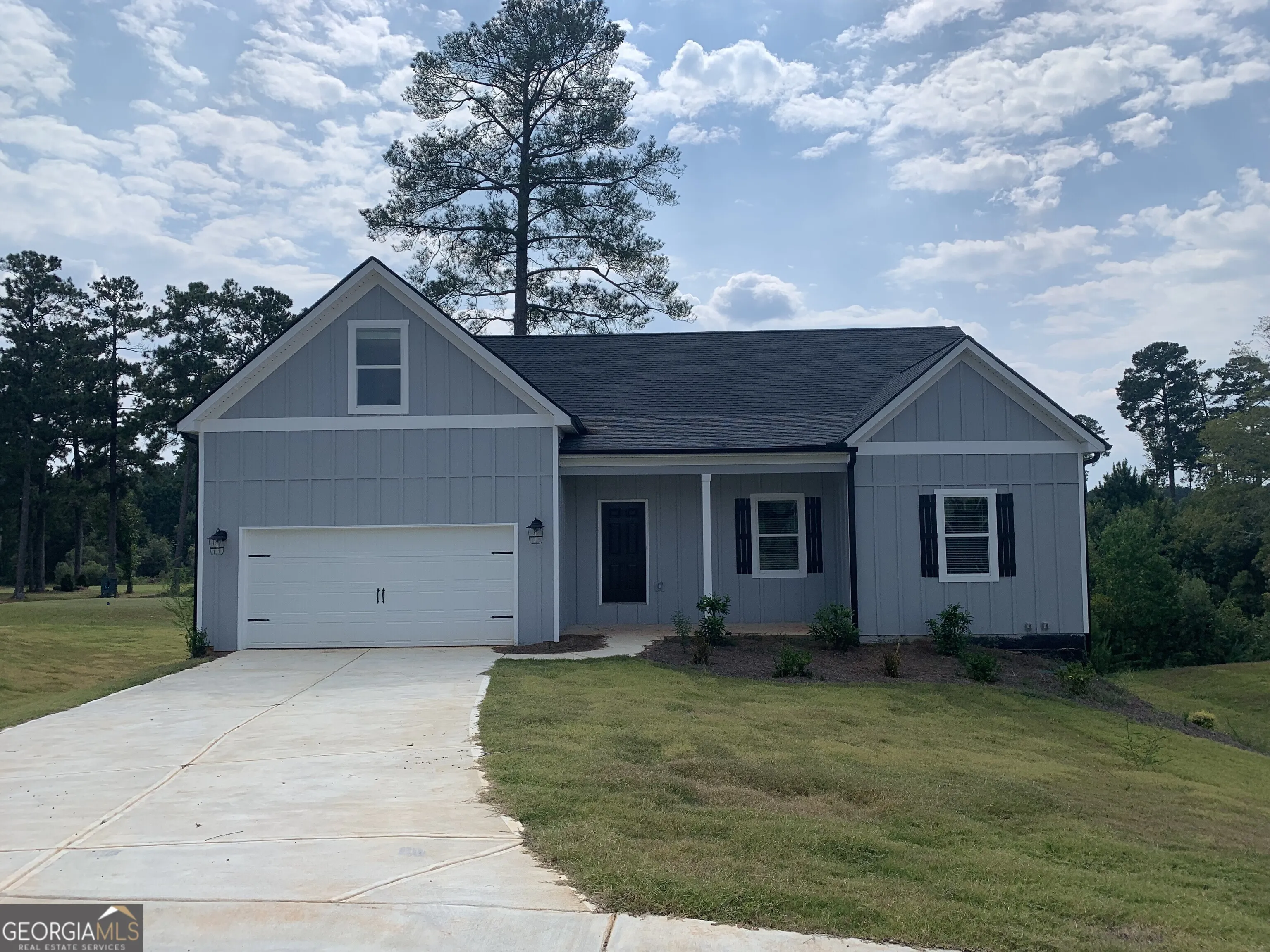 204 Trellis Walk