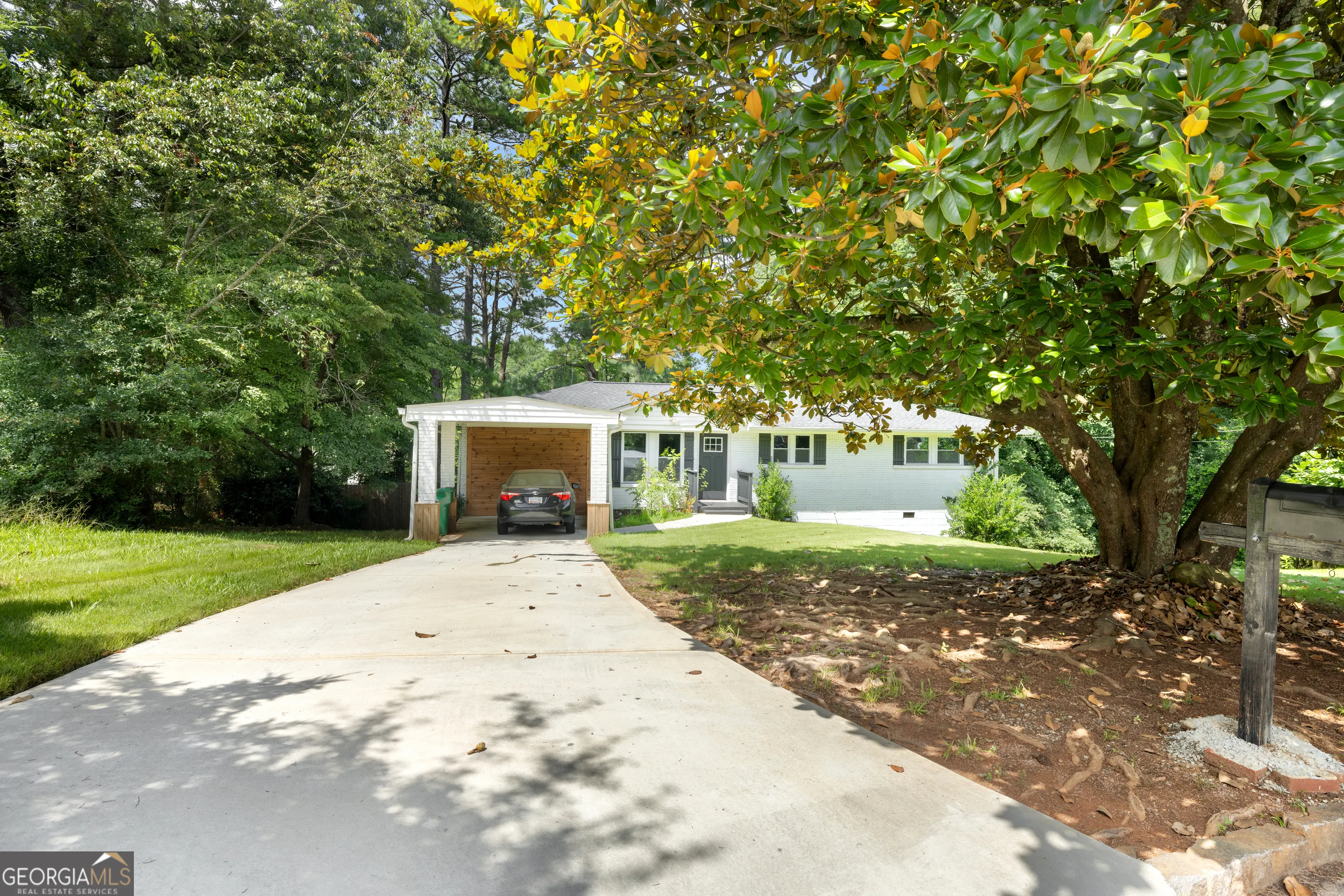 2060 Hallmark Court SE