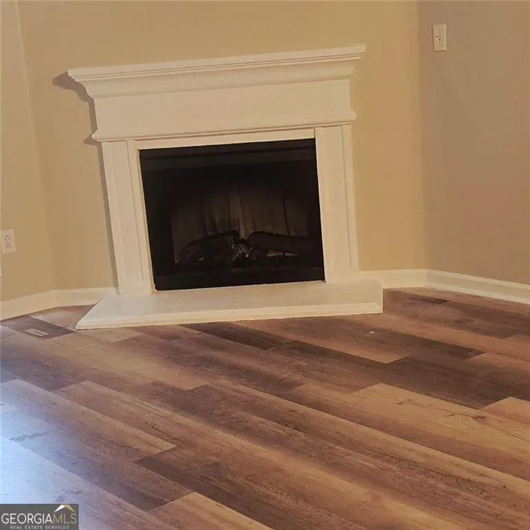 4 20 Pine Canyon Drive SW, #4
