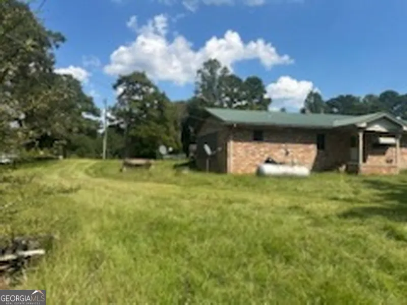 4143 Sandy Cross Road NE