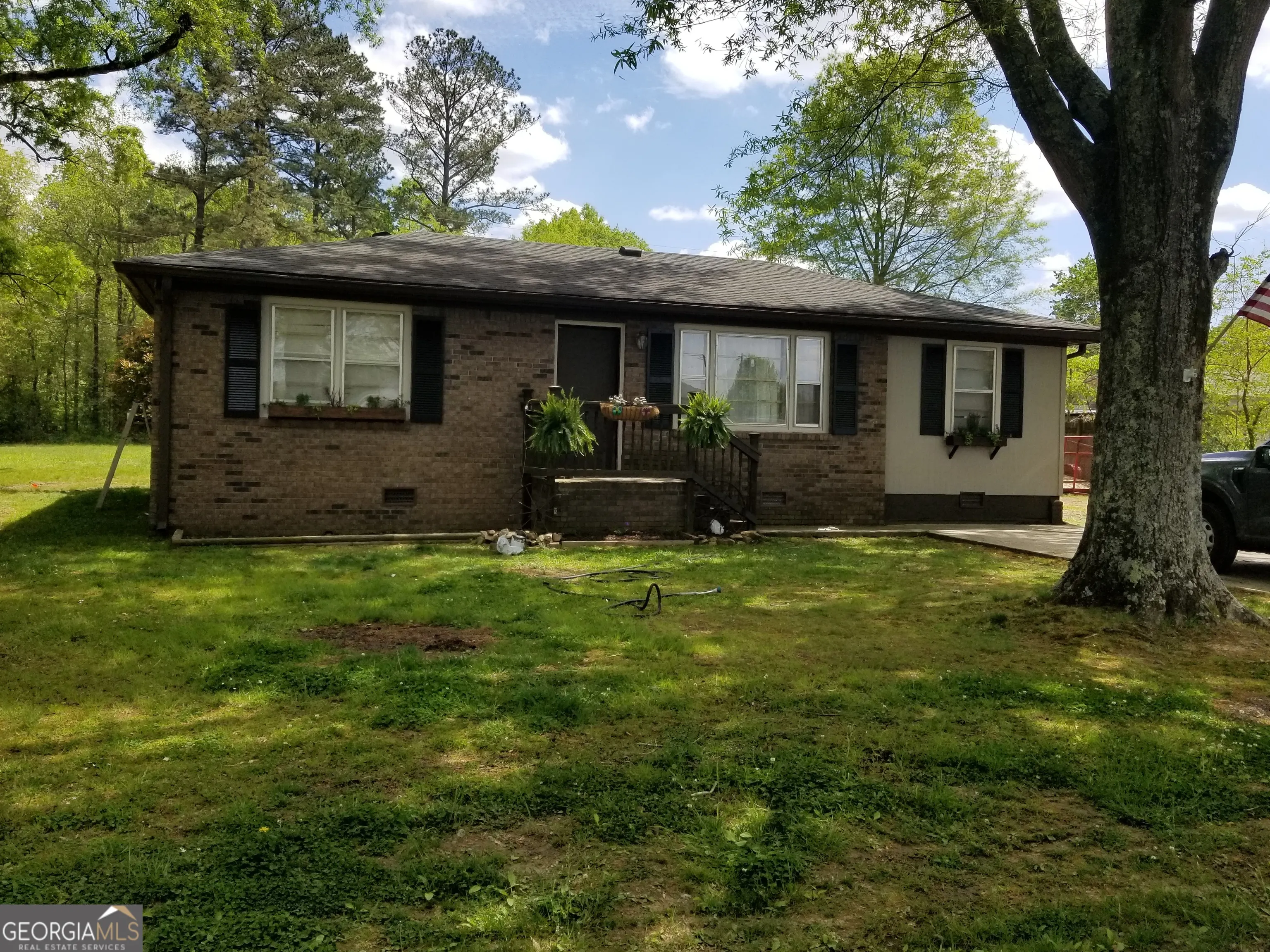 46 North Drive