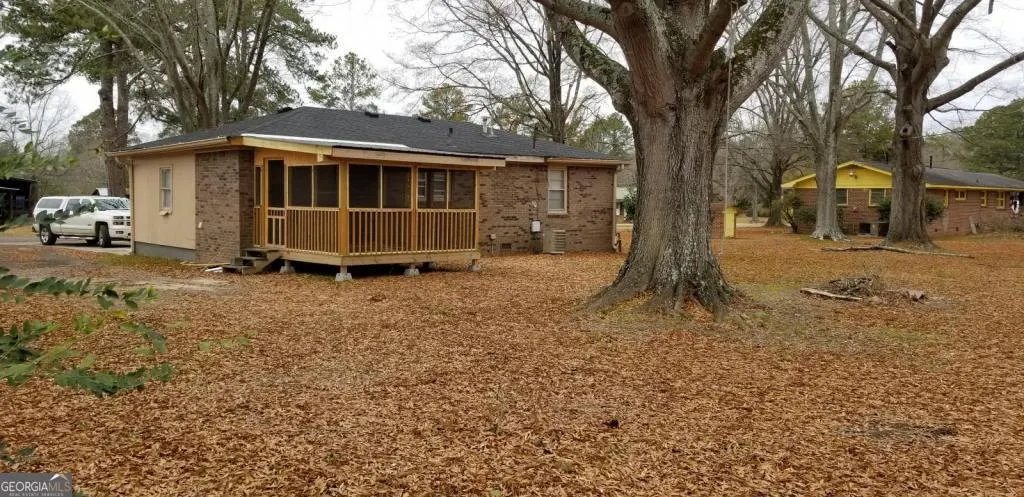 46 North Drive